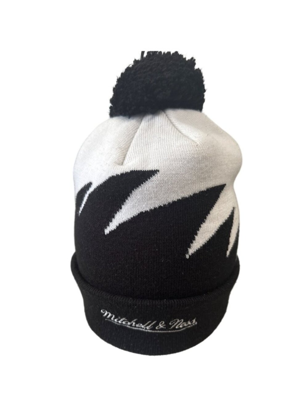 Brooklyn Nets Mitchell & Ness Black & White Pom Beanie Cap Hat Basketball NBA - Picture 3 of 7